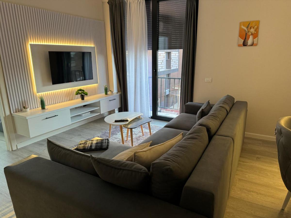 Sc Tirana Centre Apartment Екстериор снимка